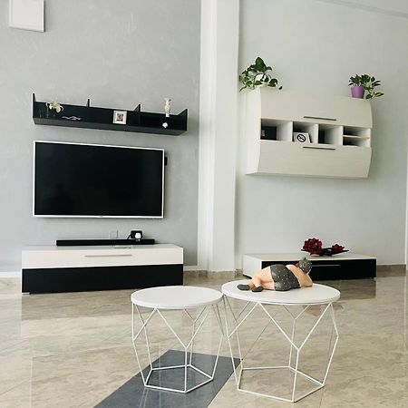 Tanza In Vetrina 2024 Villa นาร์โด ภายนอก รูปภาพ