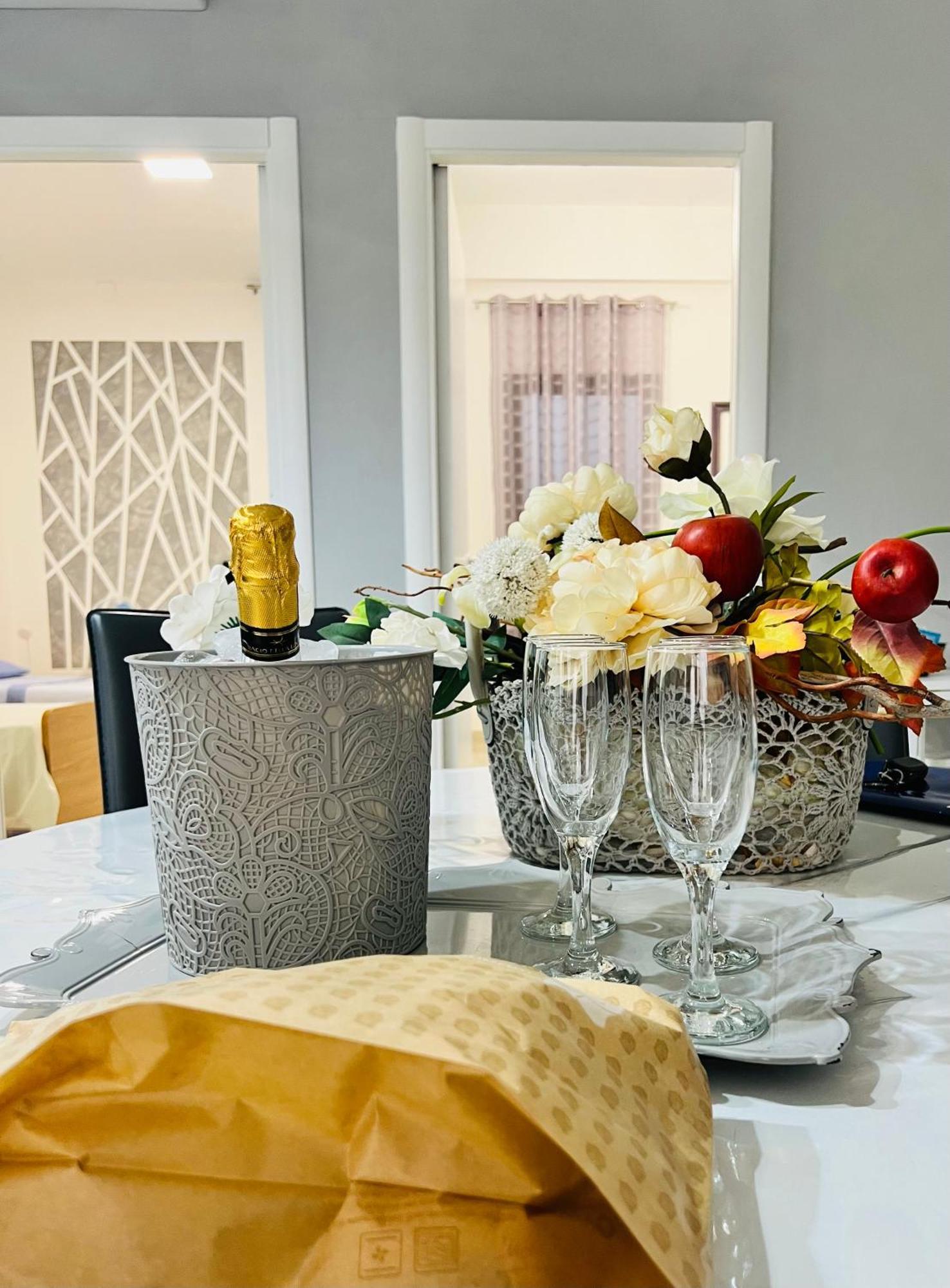 Tanza In Vetrina 2024 Villa นาร์โด ภายนอก รูปภาพ